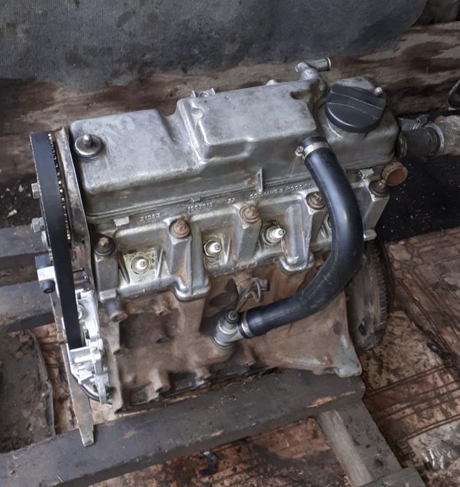 Продам мотор ваз и запчасти на ваз