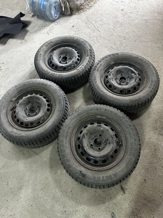 Продам колеса в сборе на дисках