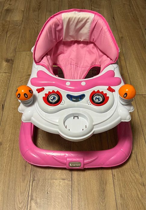 Бебешка проходилка Bertoni с музикална функция