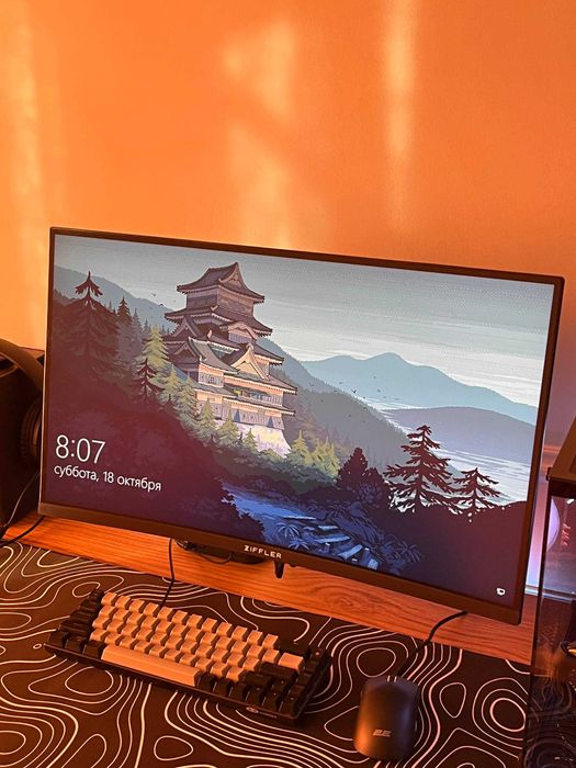 обменяю свой монитор на ваш