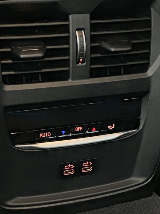 Inchirieri auto Timisoara BMW Seria 3 Hybrid rent a car