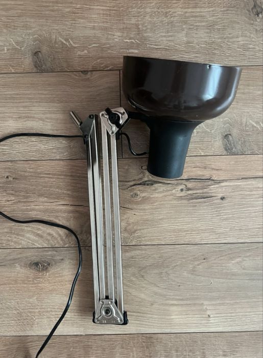Lampa vintage mid-century design finlandez marca Lival model P12
