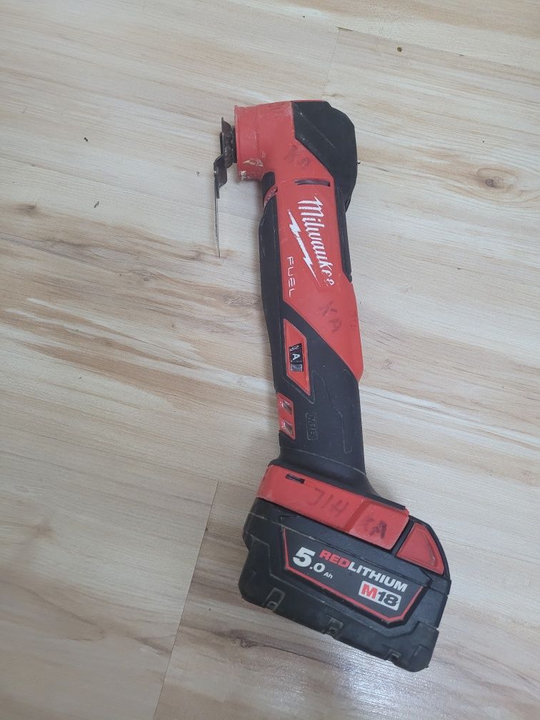 Multicutter milwaukee m18 fmt