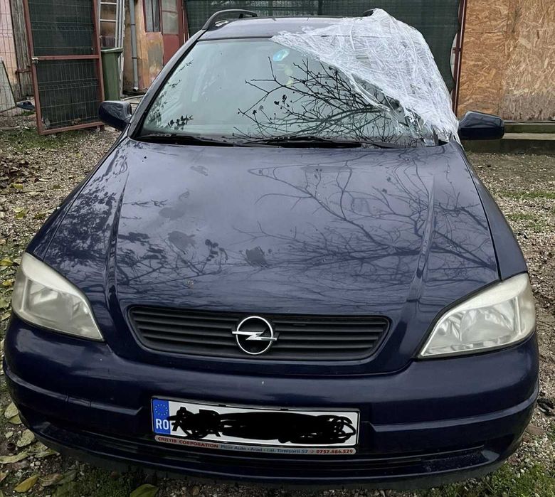 Vand Opel Astra G avariata