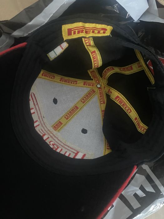 Pirelli шапка оригинална