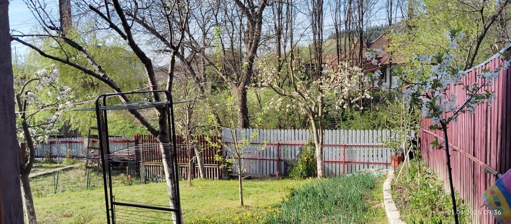 Casă în mijlocul naturii cu peisaj deosebit , c