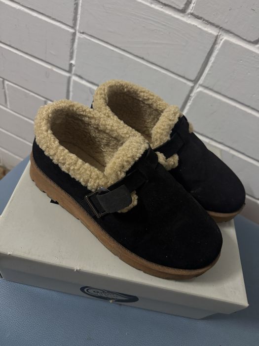 Продам женский уги