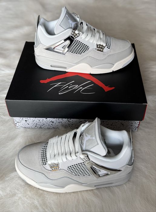 Air Jordan 4 Retro Frozen Moments Full Box