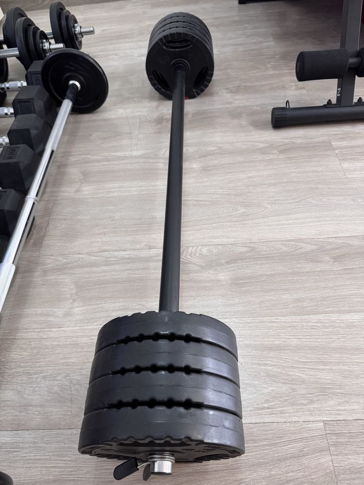 Bara + 8 discuri 2.5 kg