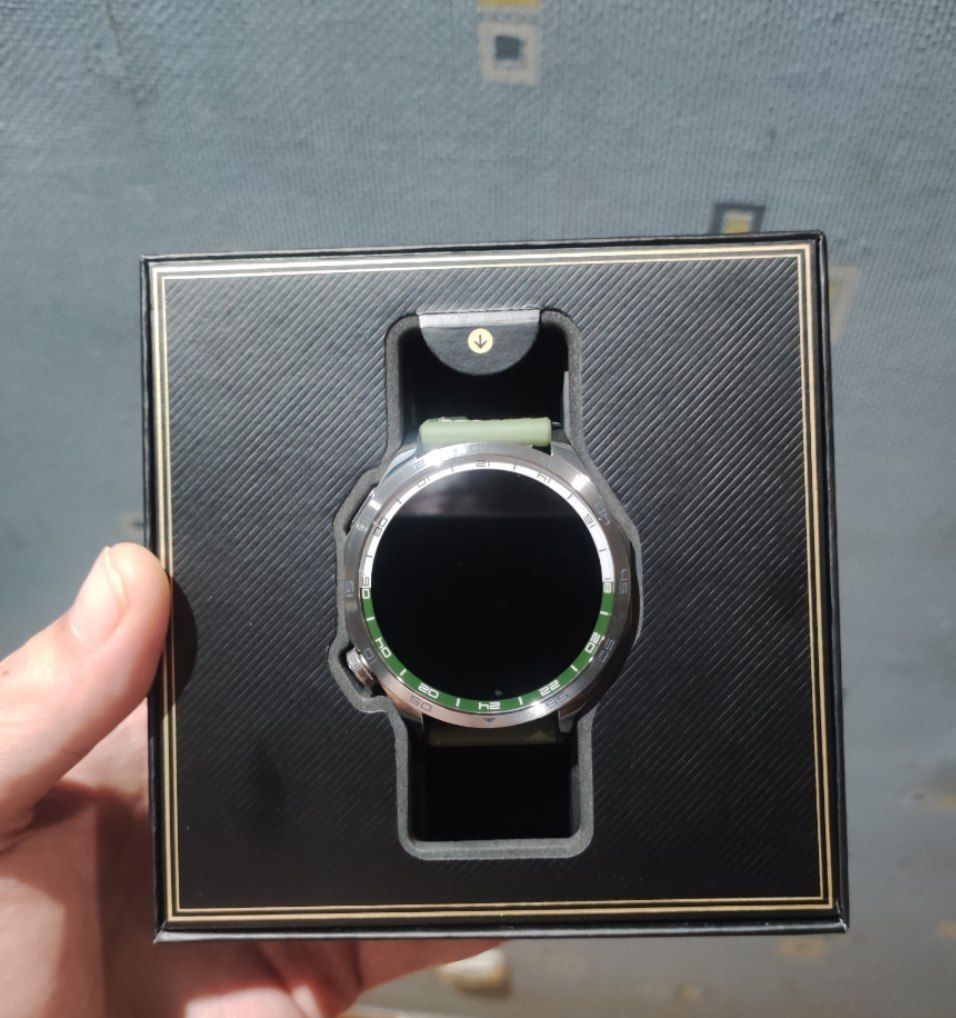 Продам часы  HUAWEI WATCH GT 4