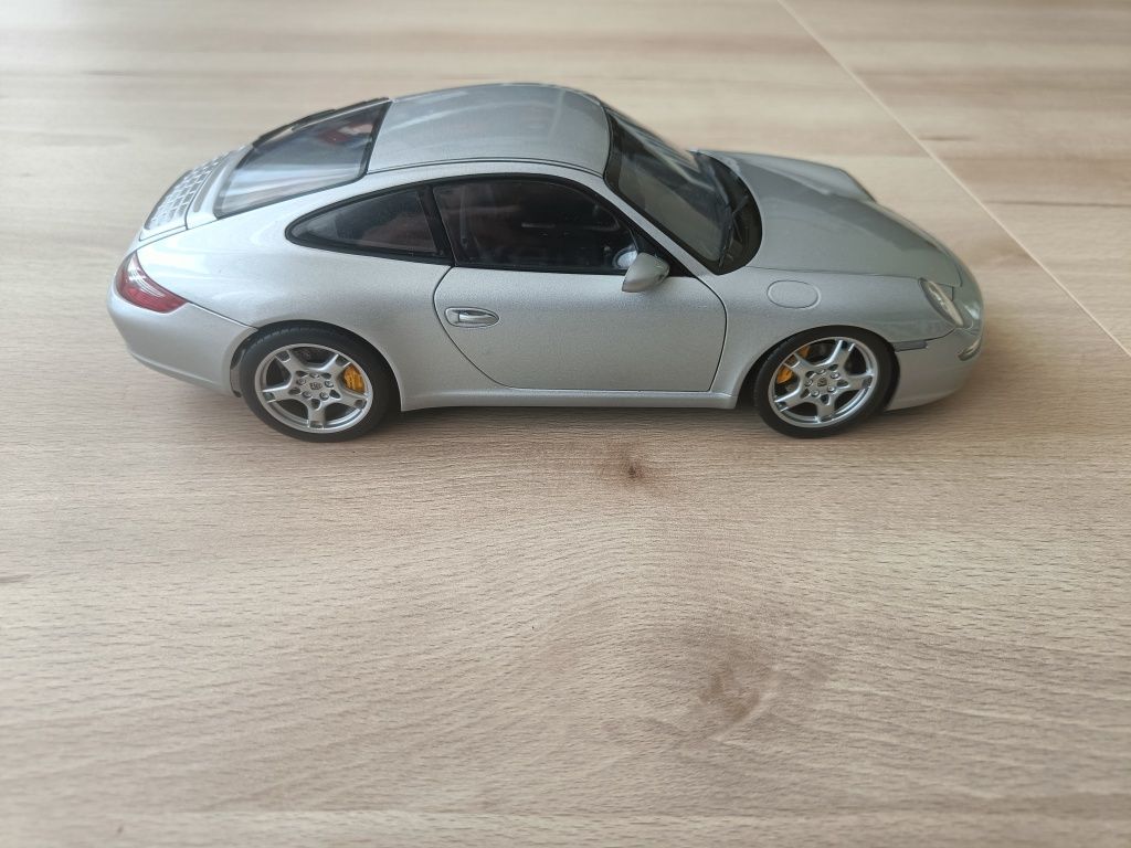 Porsche 911 Carrera 997, Autoart 1:18
