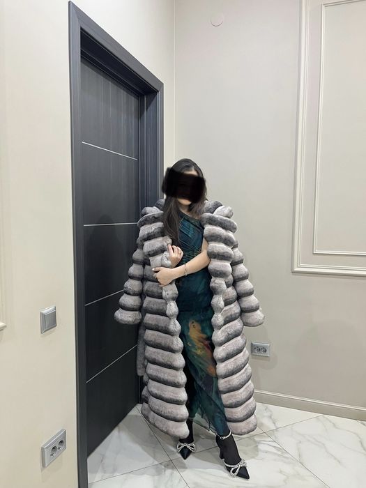 Шуба женская продается