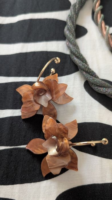 Bijuterii - 2 perechi cercei + 2 coliere