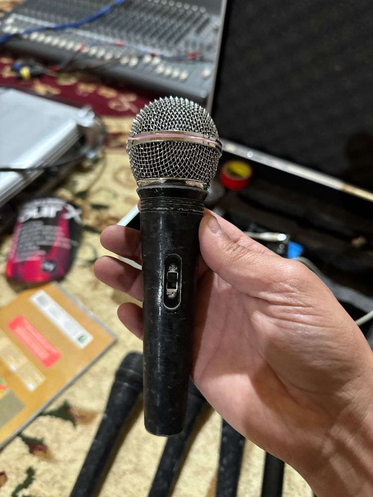 Vocal Instruminyal Mircrafonlar firminniy