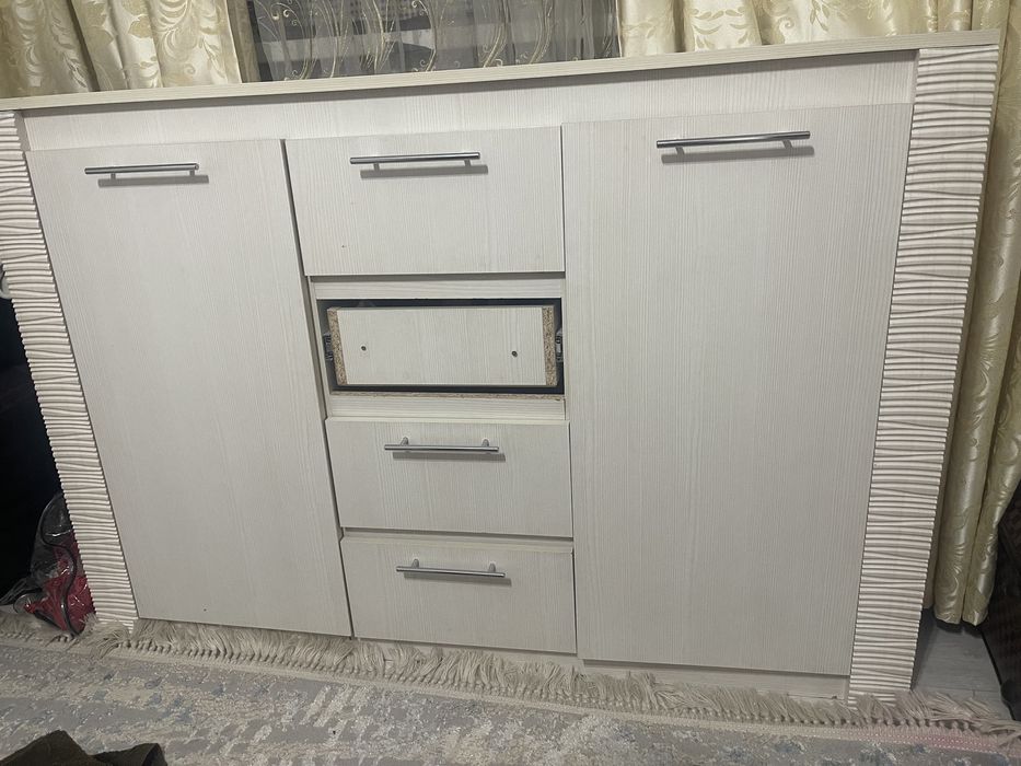 Бу шкаф сатылады 15 мын