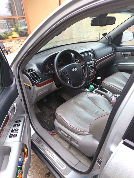 Hiunday Santa Fe