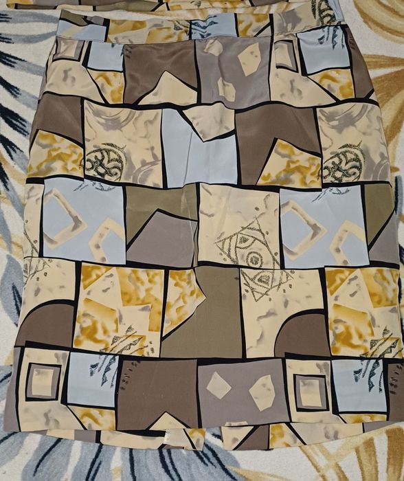 Шарен дамски комплект риза и пола