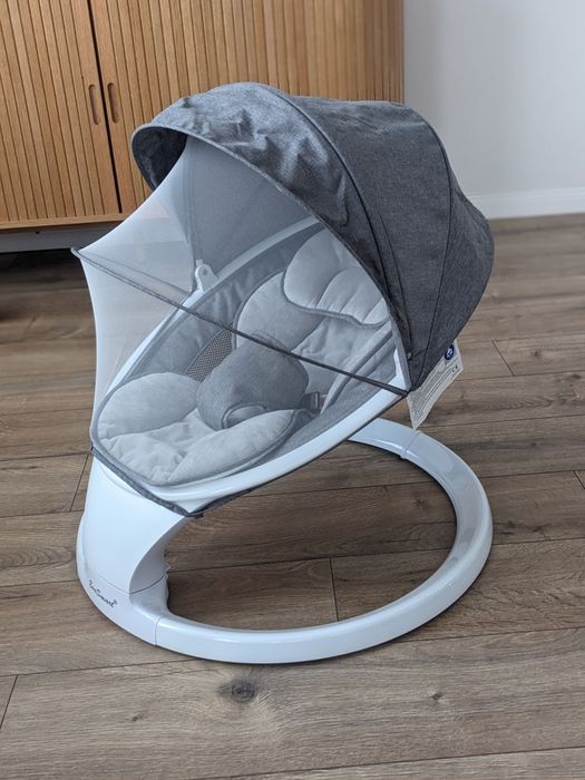 Leagăn electric EvoSmart, 5 trepte, Bluetooth, cu accesorii