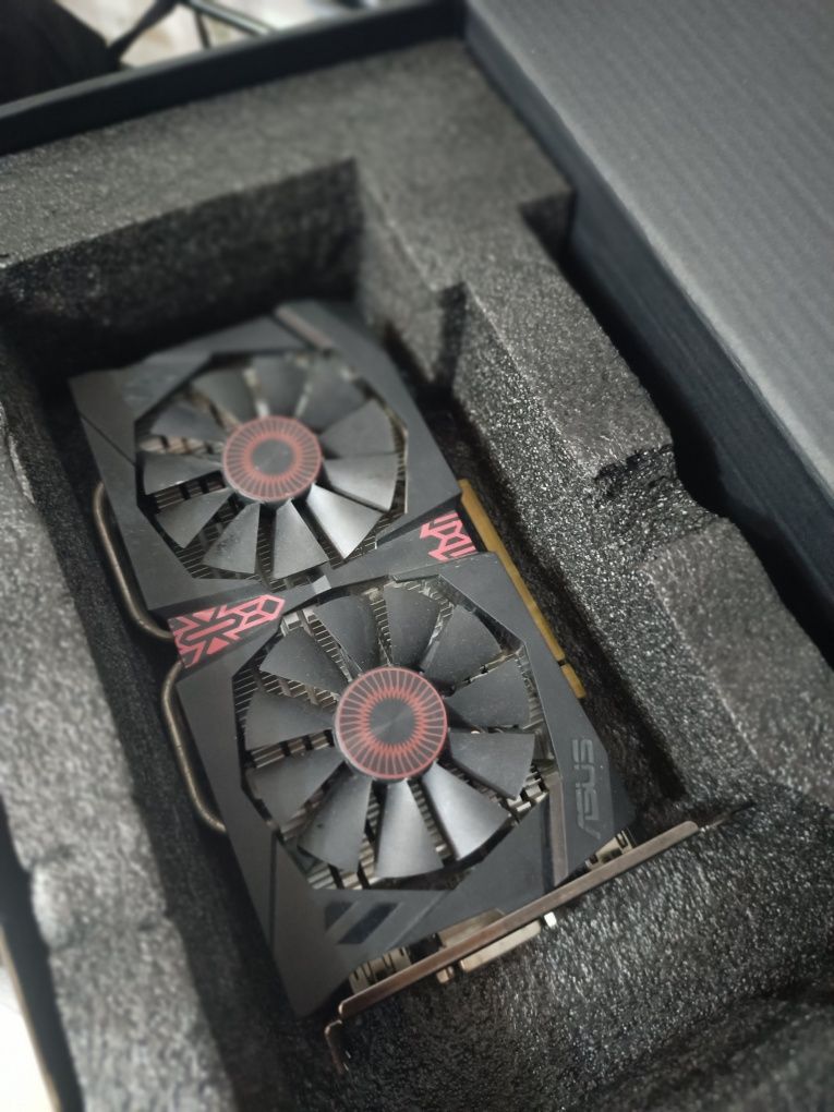 Продам GTX 750ti 4GB в хорошем состоянии