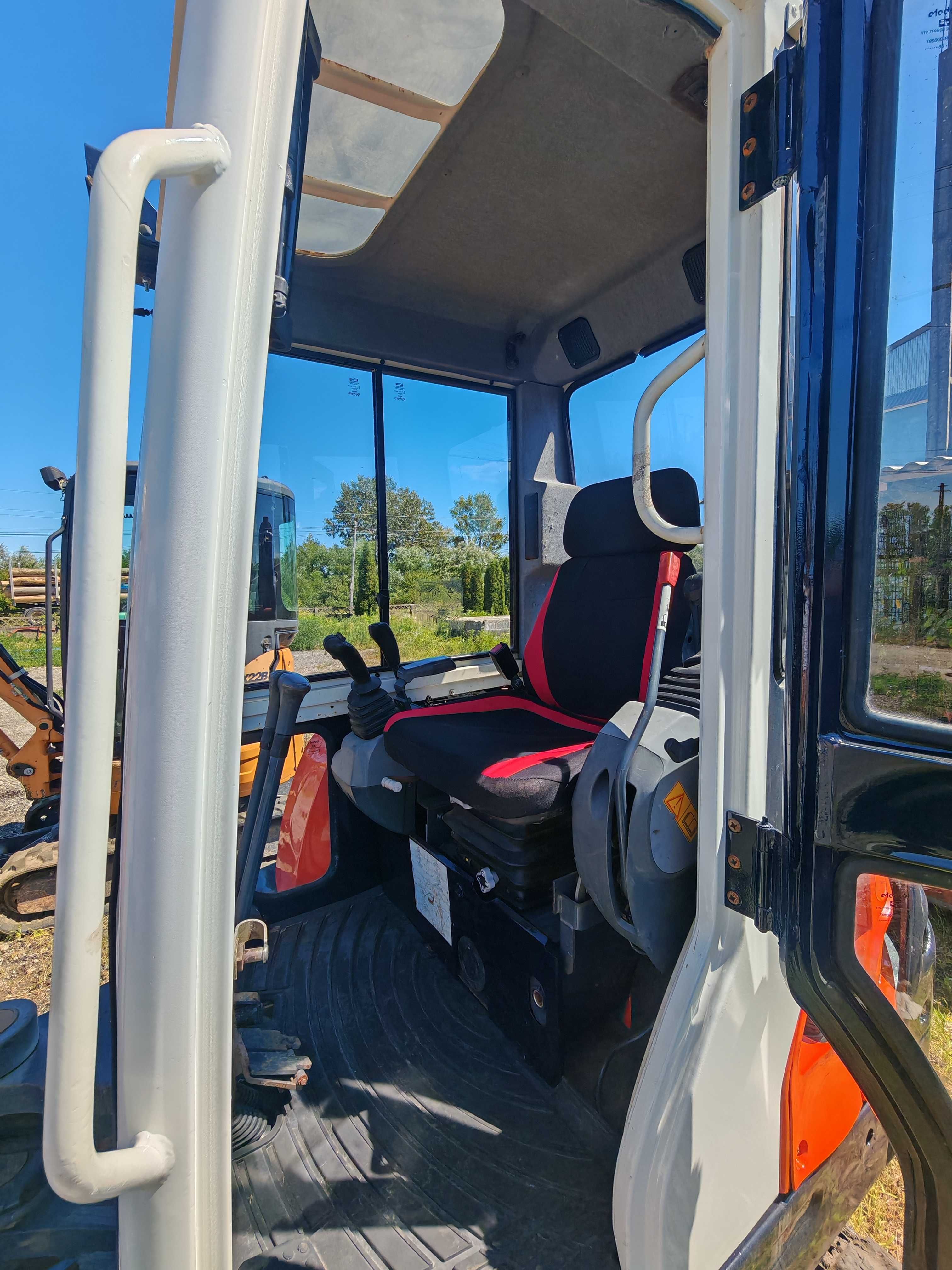 Vând mini excavator Kubota KX91-3 ,3,5 t