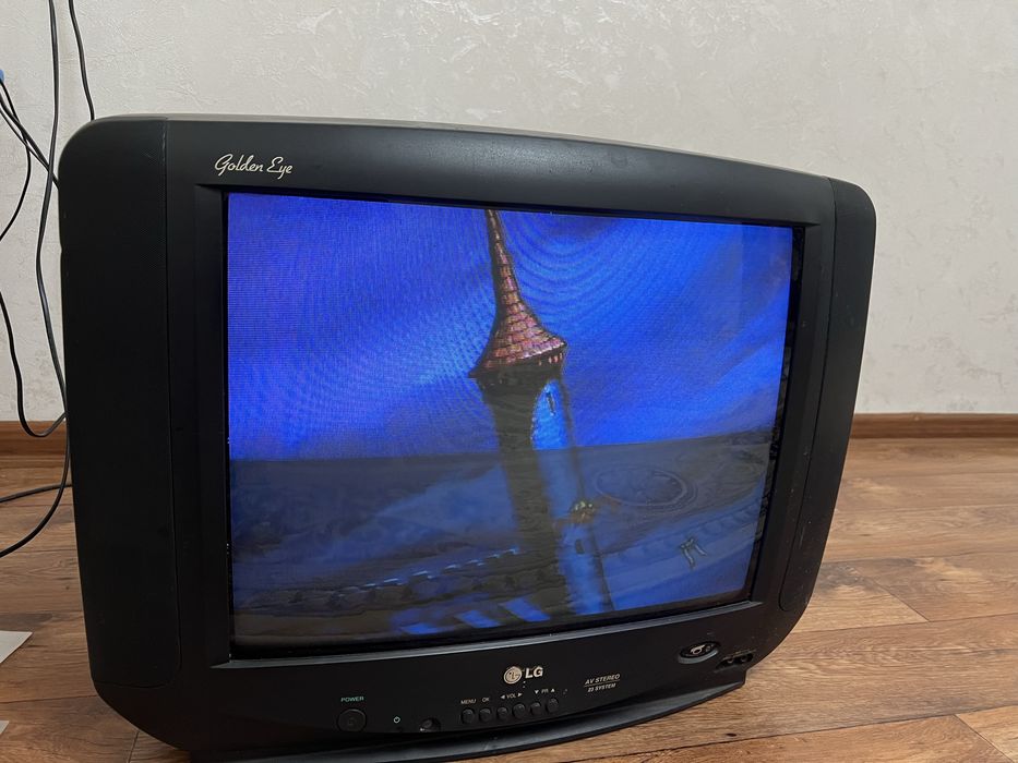 Телевизор цветной Lg