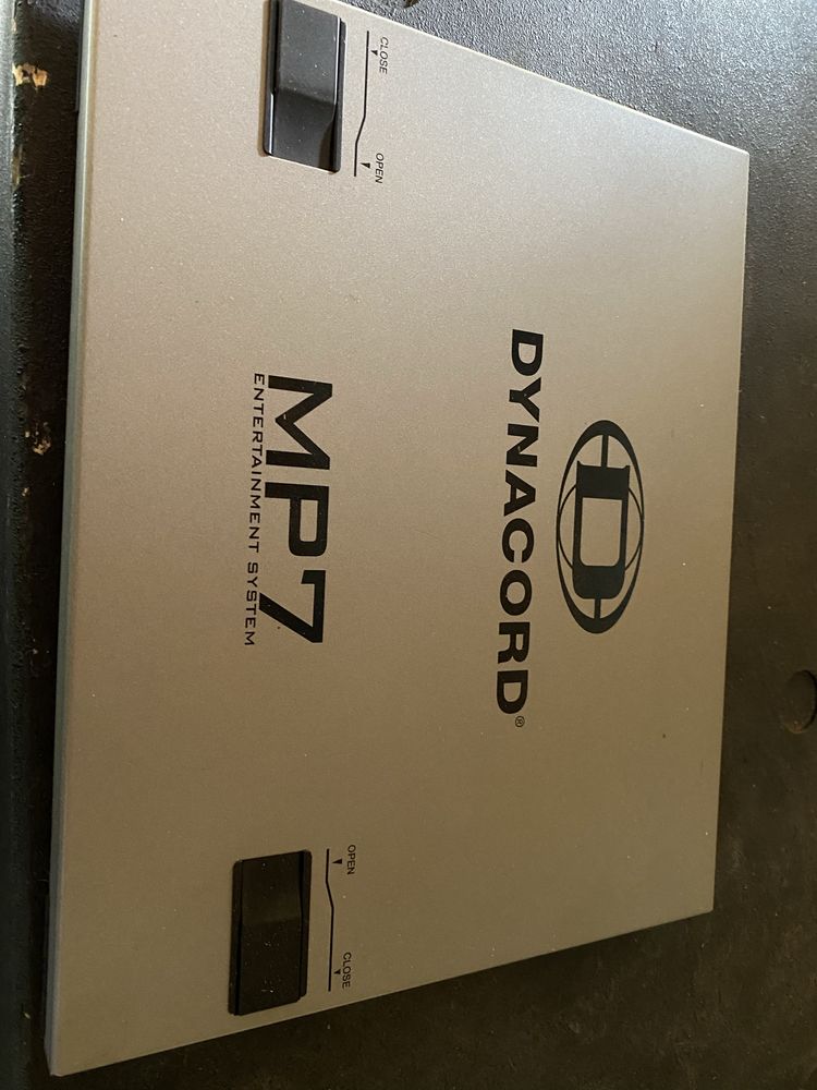 Dynacord mp7  2x300w. Отличен