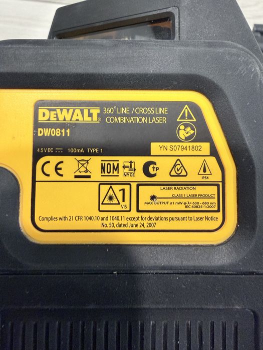 Лазерен нивелир Dewalt