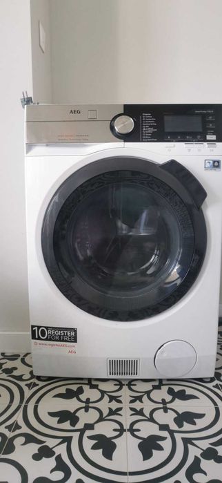 Пералня със сушилня Термопомпа 10 kg AEG 9000Series