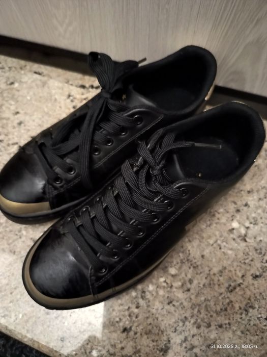 Дамски кецове Tusardi