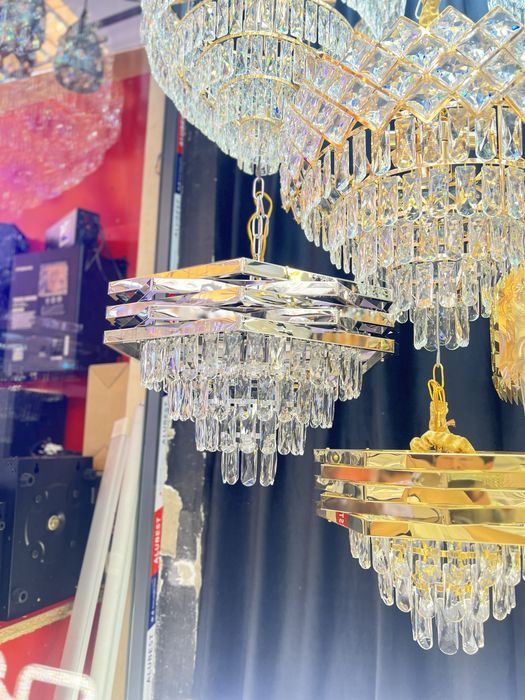 Lyustra va galogen arzon narxlarda