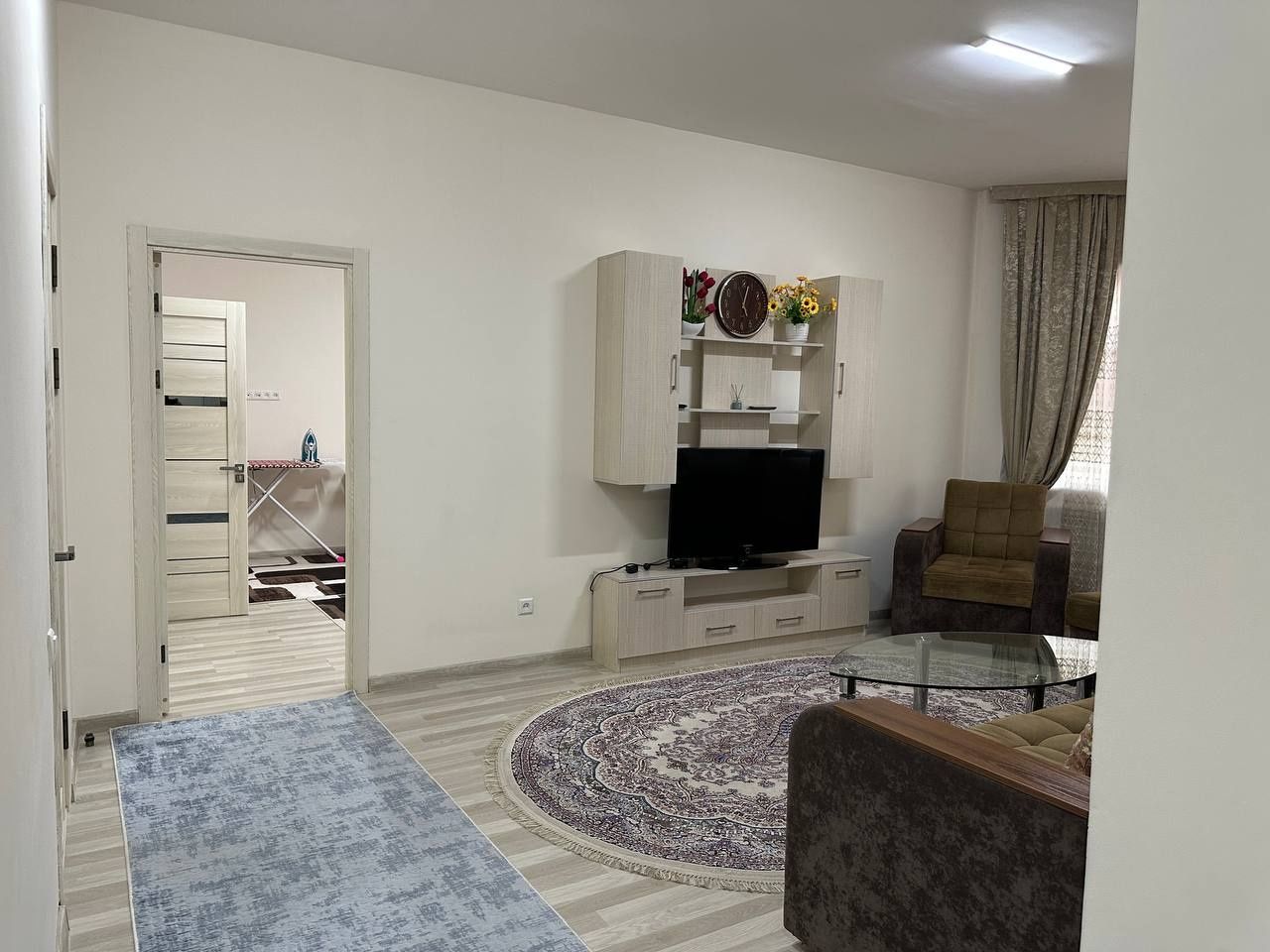 Продаётся 80кв Яккасарайский район. с ремонтом,с мебелью,с техникой