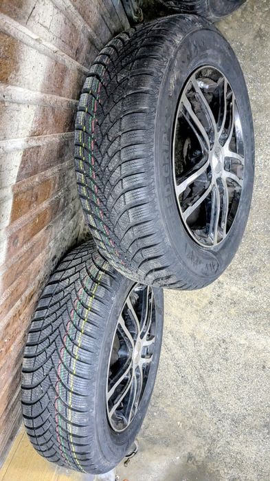 195 65 15 Гуми с или без джанти 5х114.3