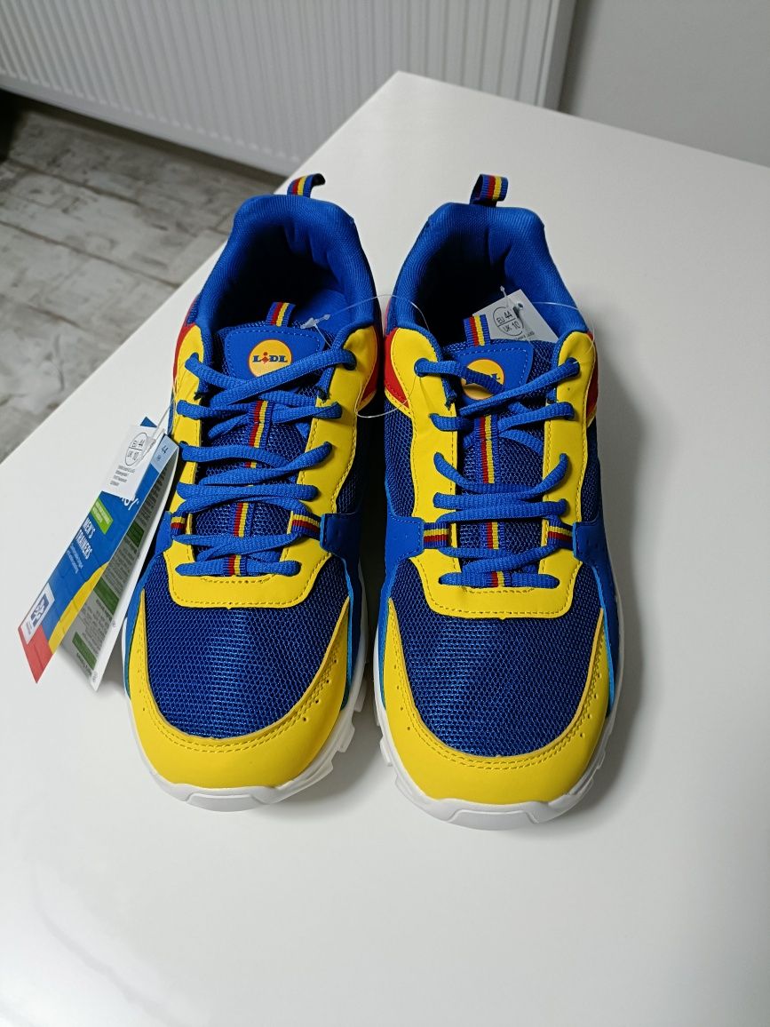 Adidași lidl limited edition