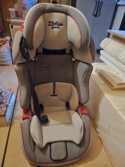 Scaun auto 2Drive 9-36kg cu Isofix