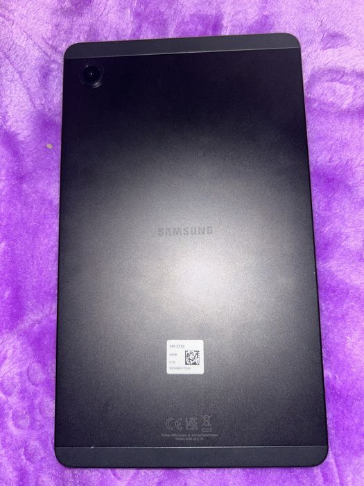 Vând tableta Samsung tab a9