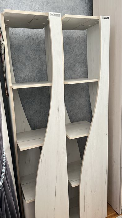 Стеллаж для книг