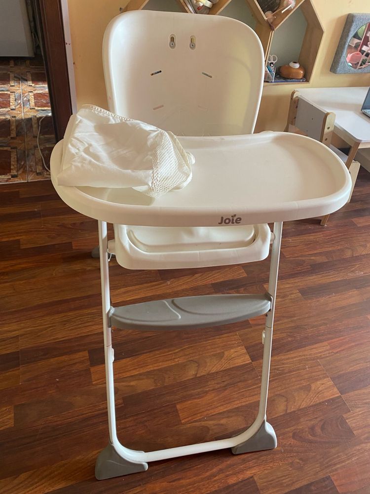 Scaun de masa pentru copii Joie