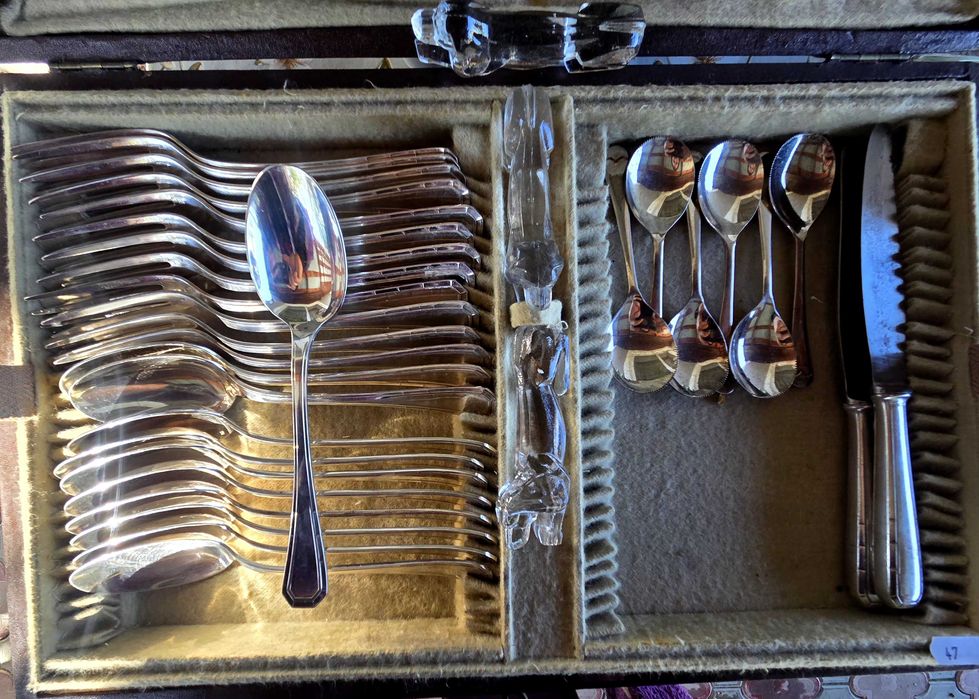 Set tacamuri argintate Christofle 80 piese