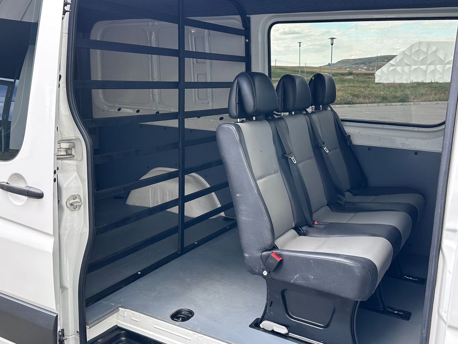Vand VW CRAFTER 6 locuri 2014 2.0 tdi