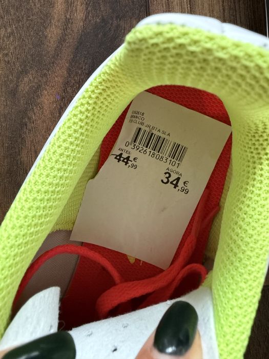 Детски Футболни обувки стоножки Adidas F50 номвр 36