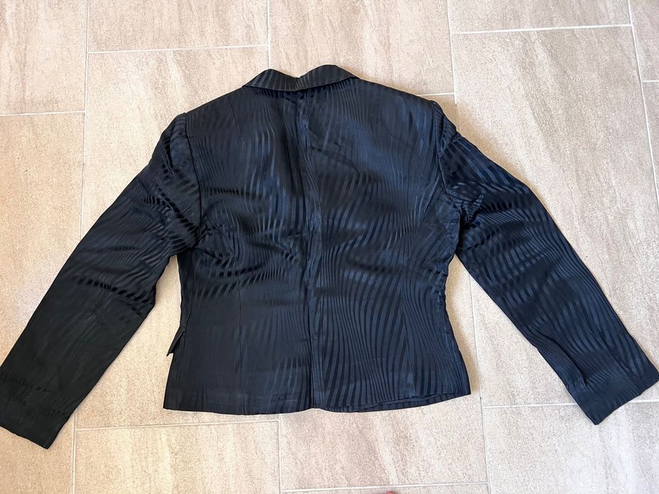 Късо елегантно сако