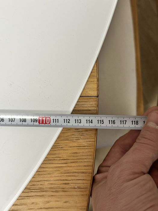 Masa rotunda  ovala extensibila cu 4 sacune