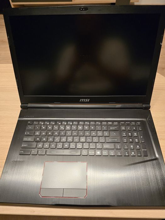 Vand MSI GE73 8RF - i7 8750h, 16gb ram, gtx1070, ssd+hdd, 120hz