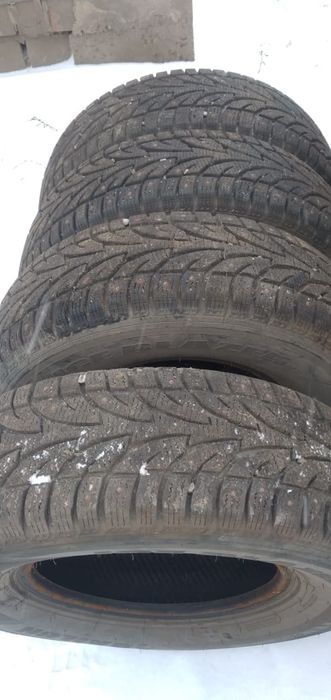 Продам шины Sailun ice Blazer Wst 235/75/R15