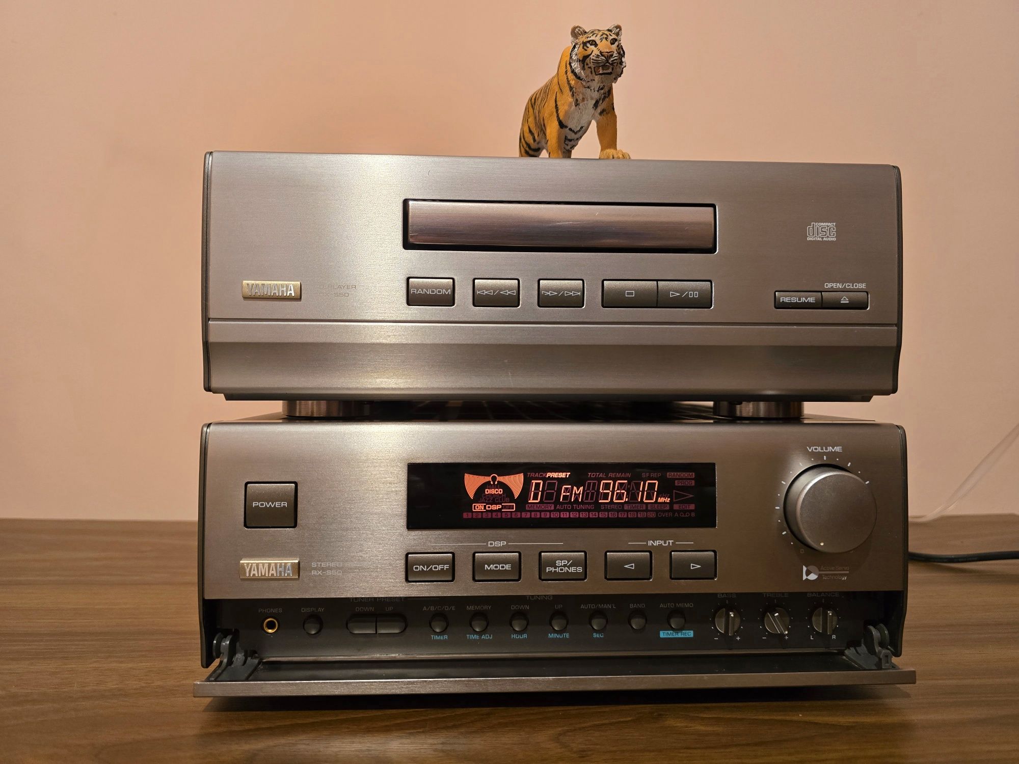 Yamaha RX-S50 / CDX-S50. Piese superbe. Sunet fin by Yamaha. Preț fix.