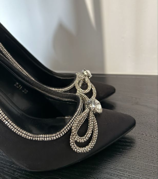 Официални обувки