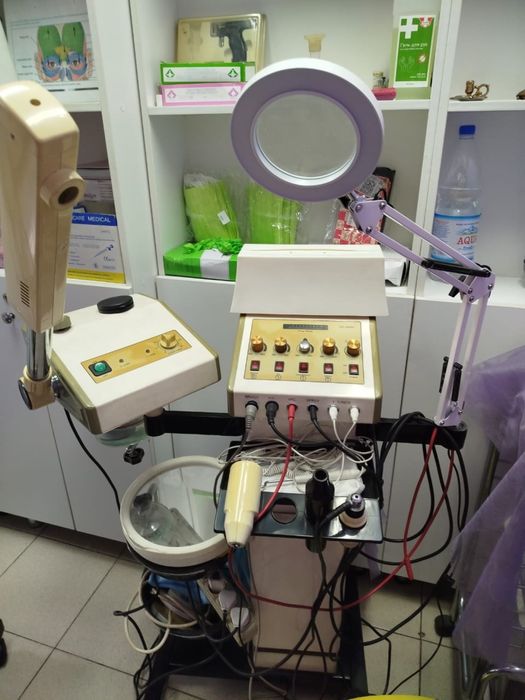 Продам косметологический комбайн