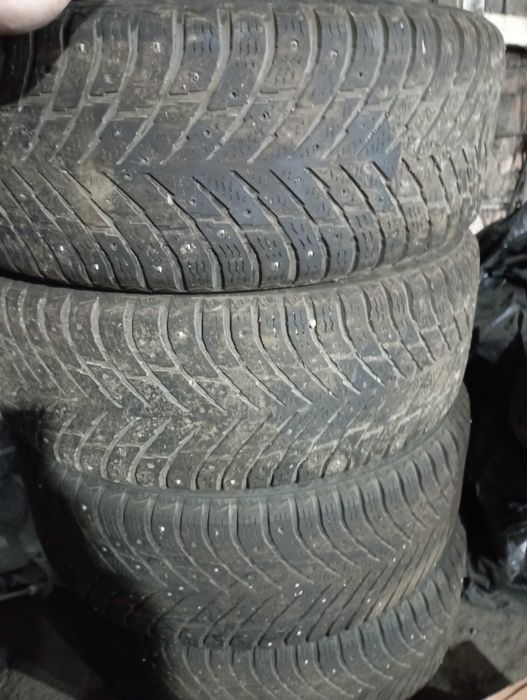 Продам резину 8 баллонов