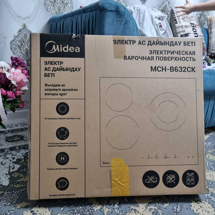 Электрическая плита фирмы Мidea