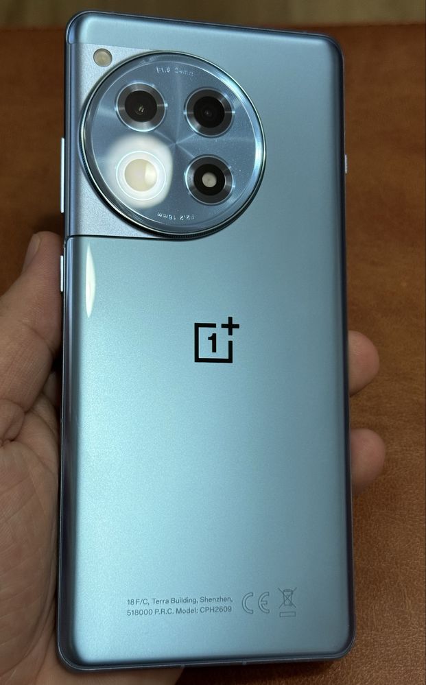 Oneplus 12R 256GB stocare , 16GB RAM